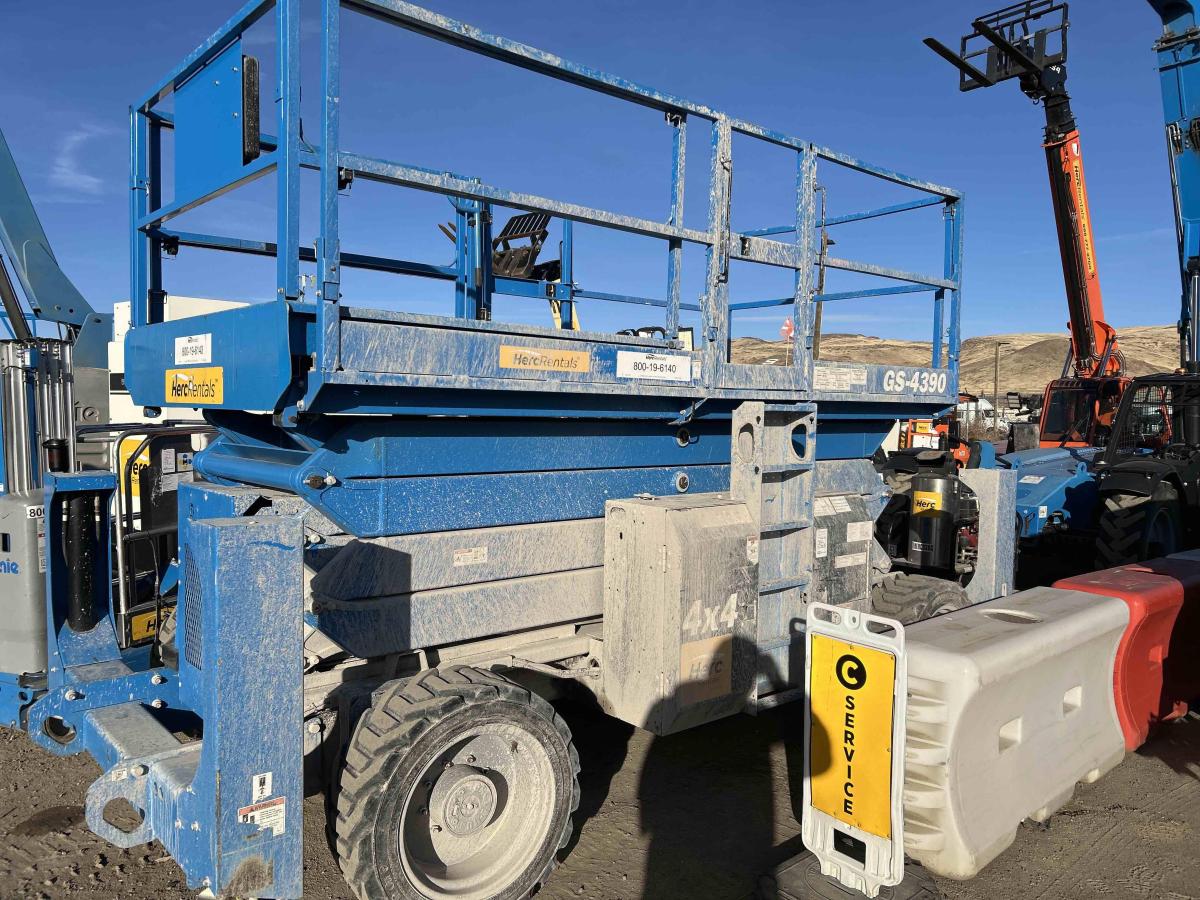 2018 Genie GS-4390 RT