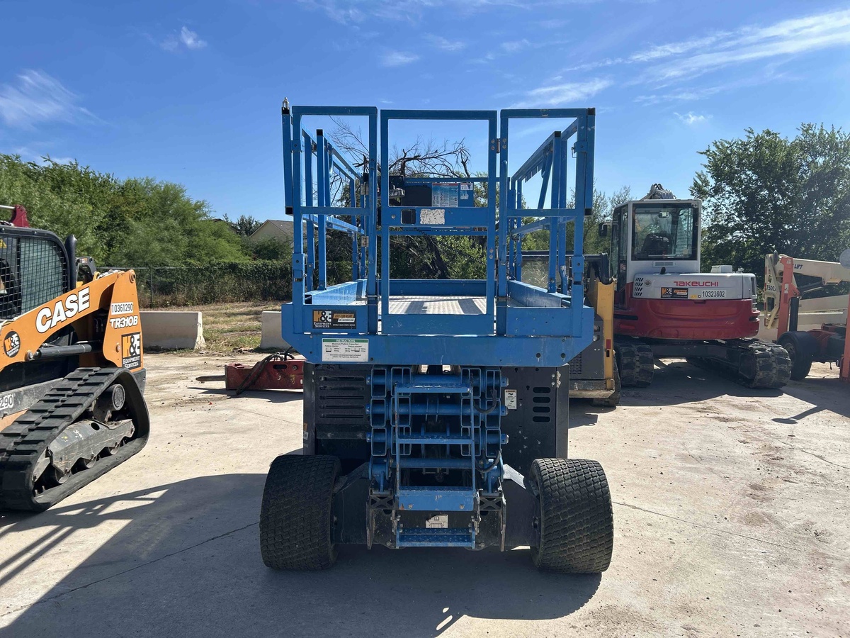 2016 Genie GS-3369 RT-6