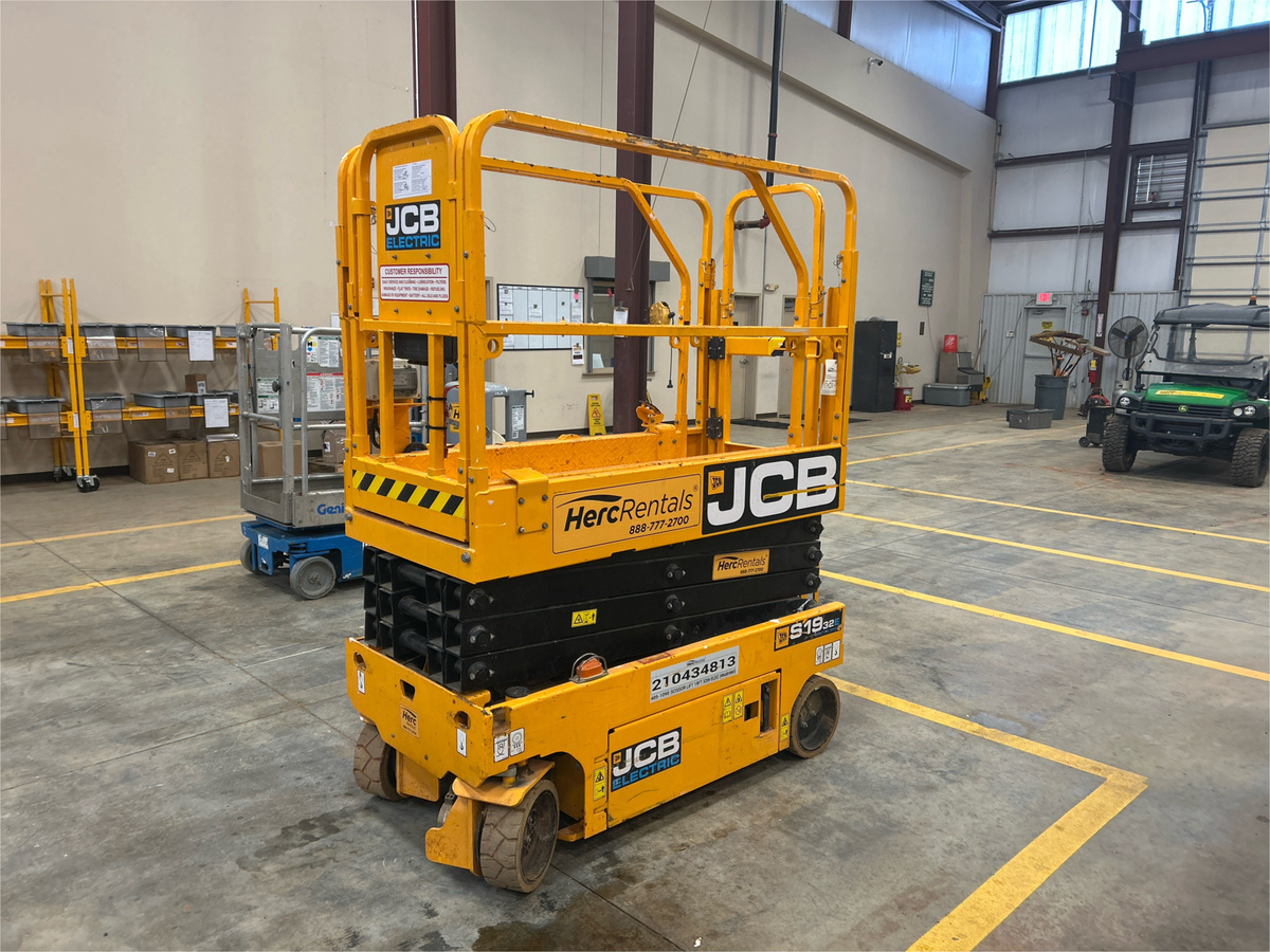 2024 JCB S1932E-4