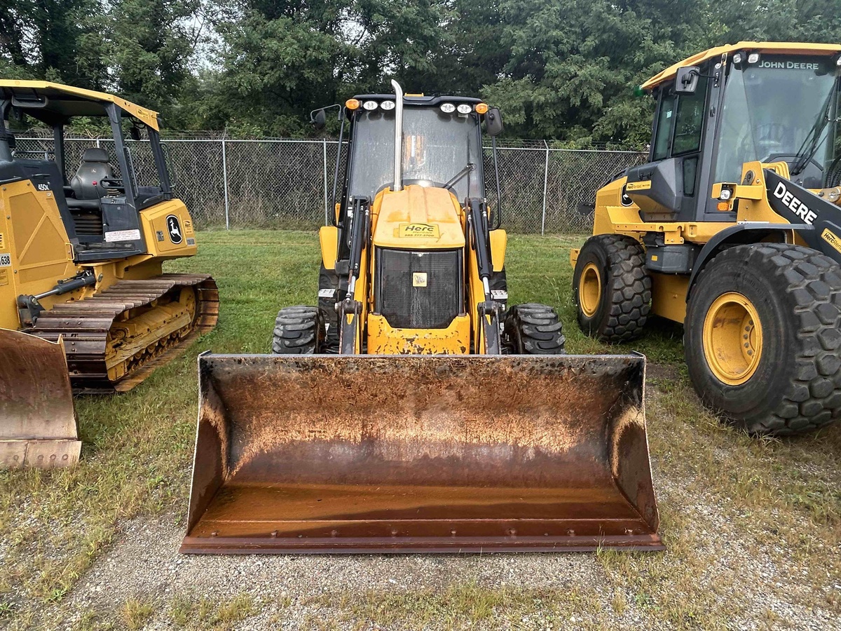 2022 JCB 3CX-3