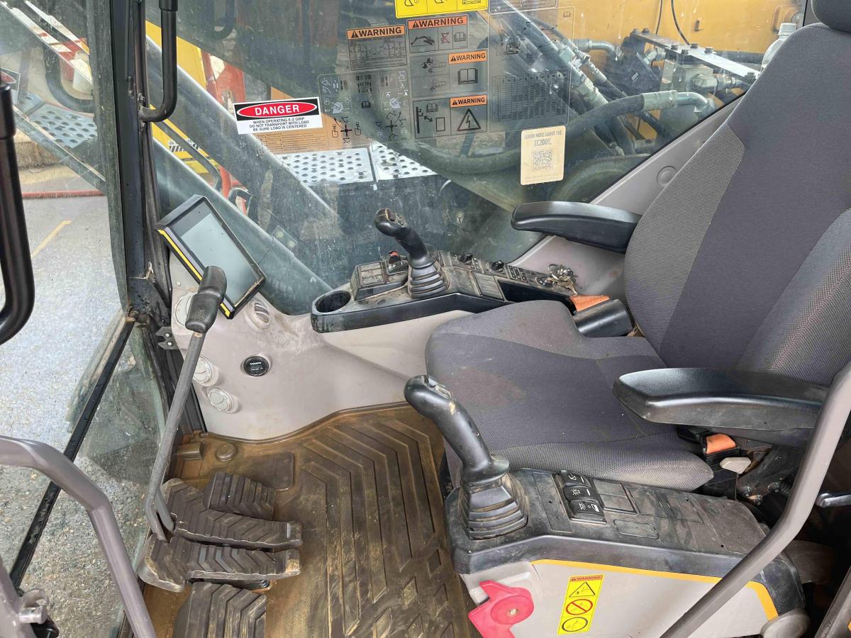 2021 Volvo EC200E