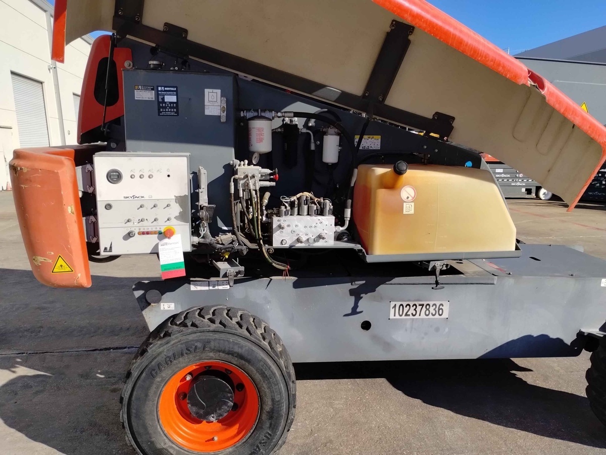 2018 Skyjack SJ45 T-8