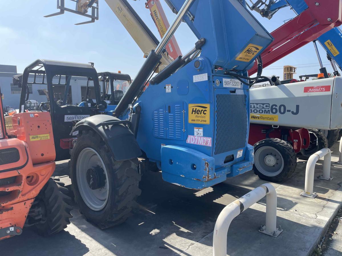 2018 Genie GTH-1056-4