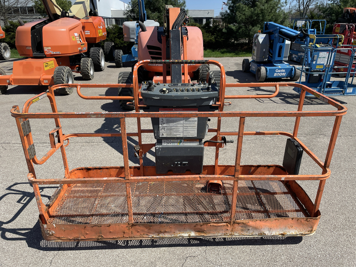 2015 JLG 600AJ-5