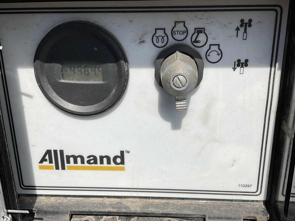 2019 Allmand NLV-K1005C