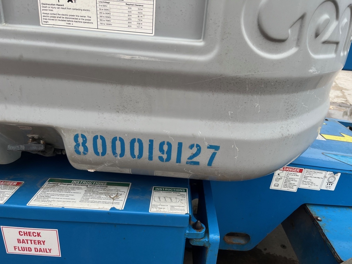 2014 Genie Z-45/25-15