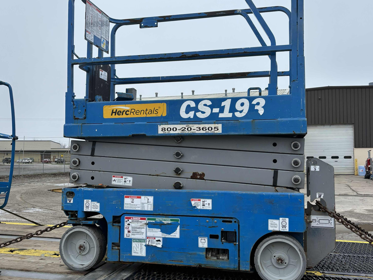 2018 Genie GS-1930