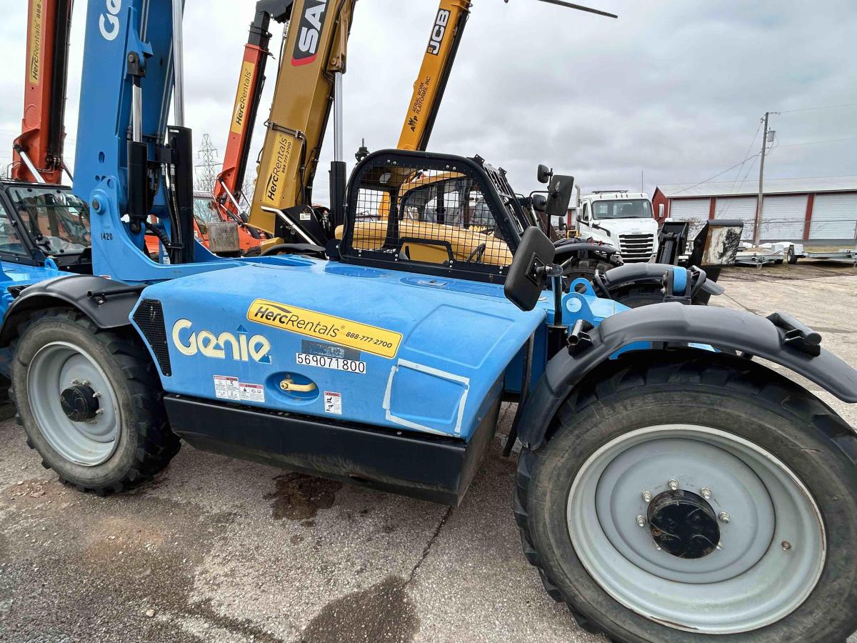 2017 Genie GTH-636
