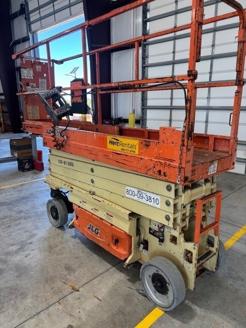 2016 JLG 2632ES-2