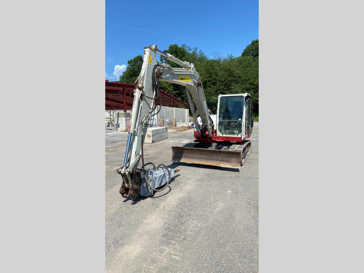 2017 Takeuchi TB290