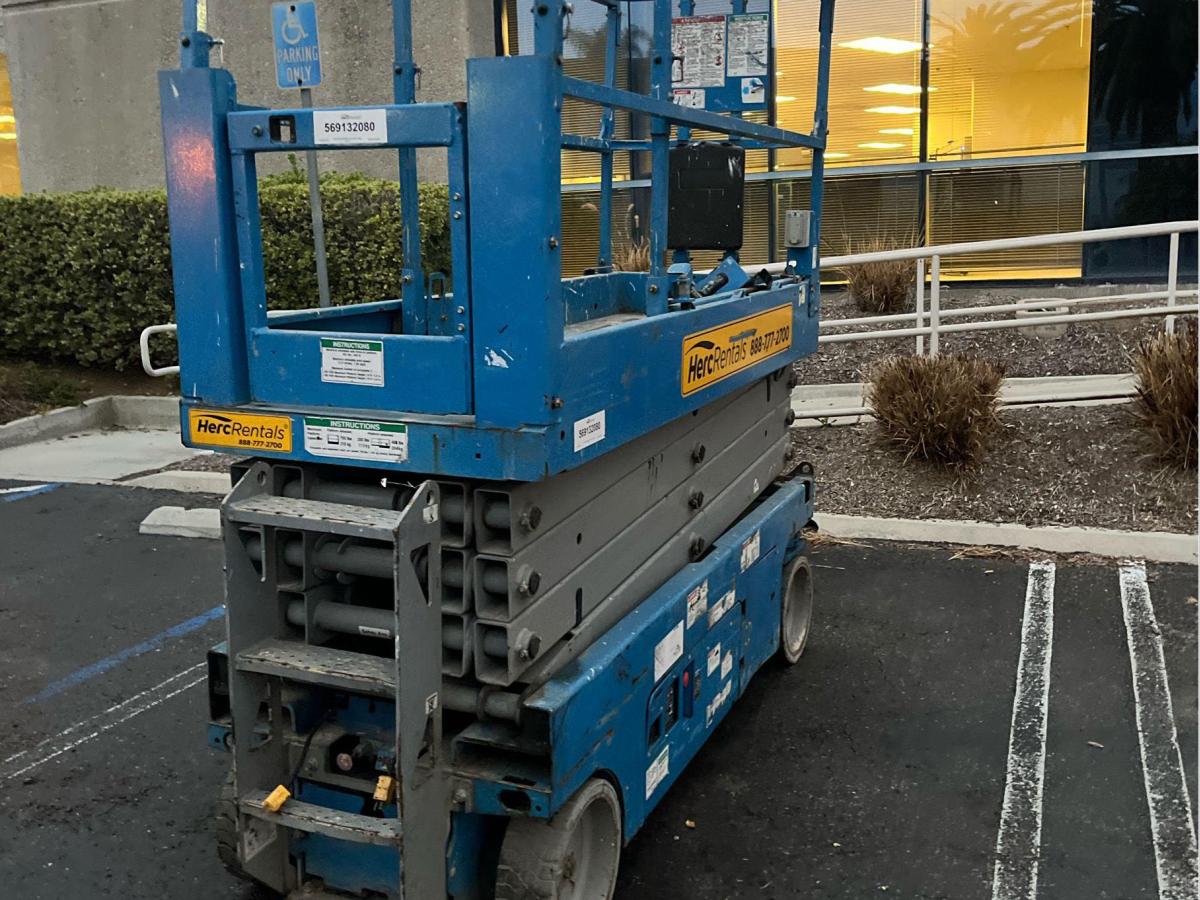 2017 Genie GS-2632