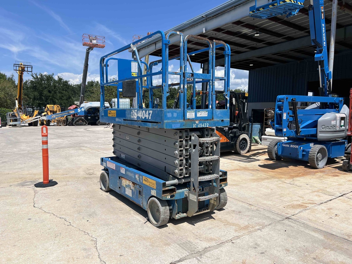 2016 Genie GS-4047-4