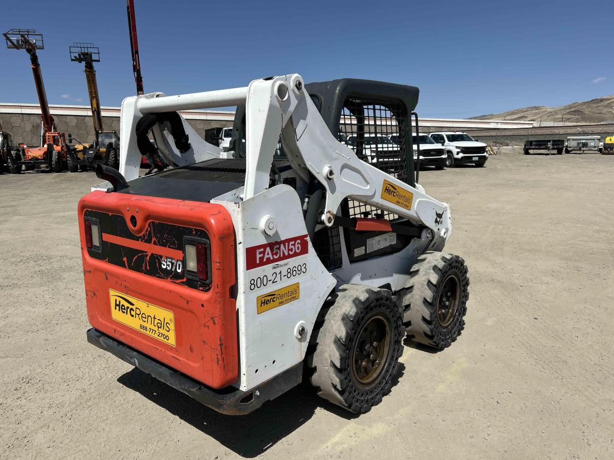 2018 Bobcat S570