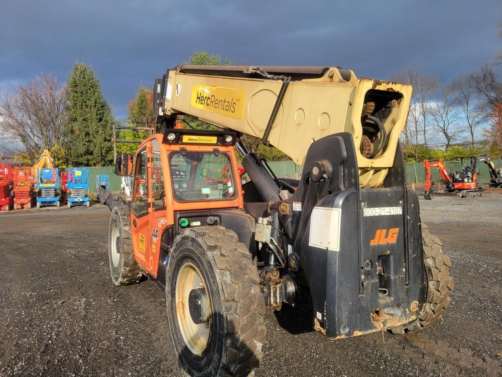 2018 JLG 1255