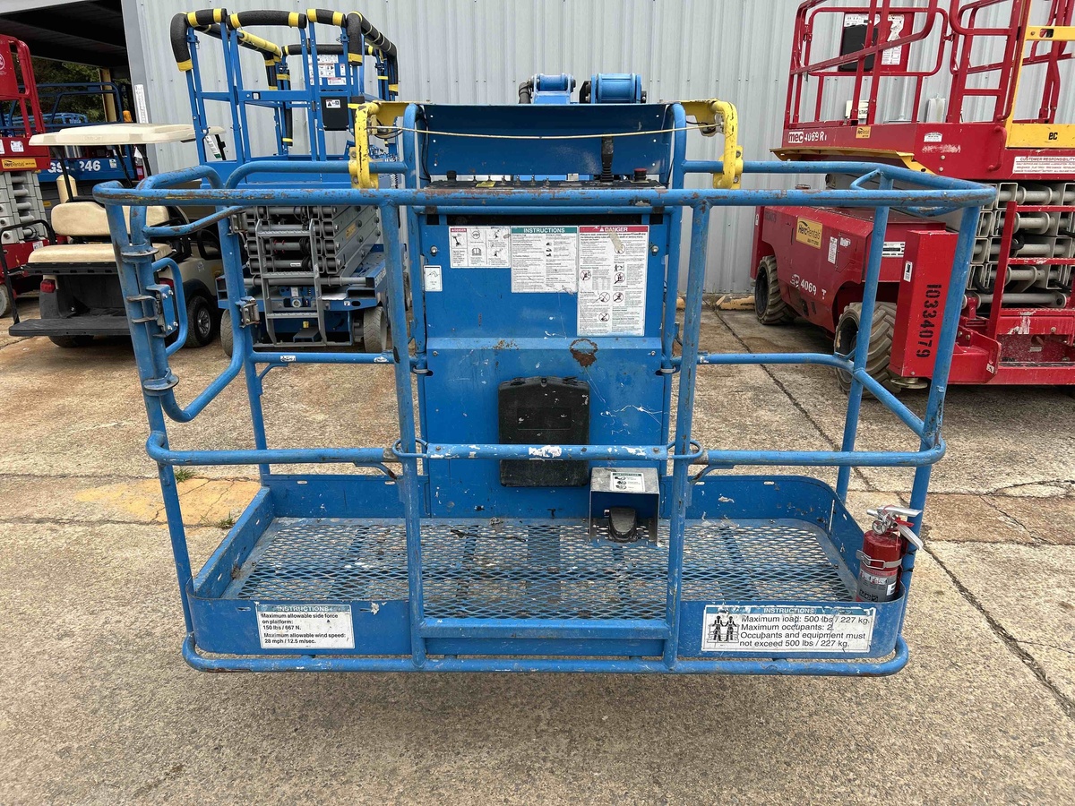 2017 Genie Z-45/25-4