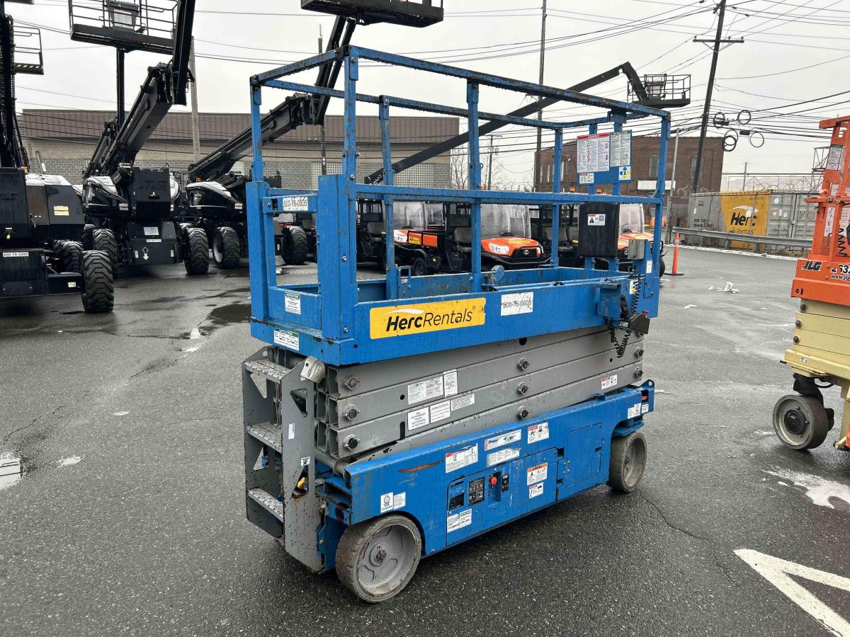 2017 Genie GS-2632