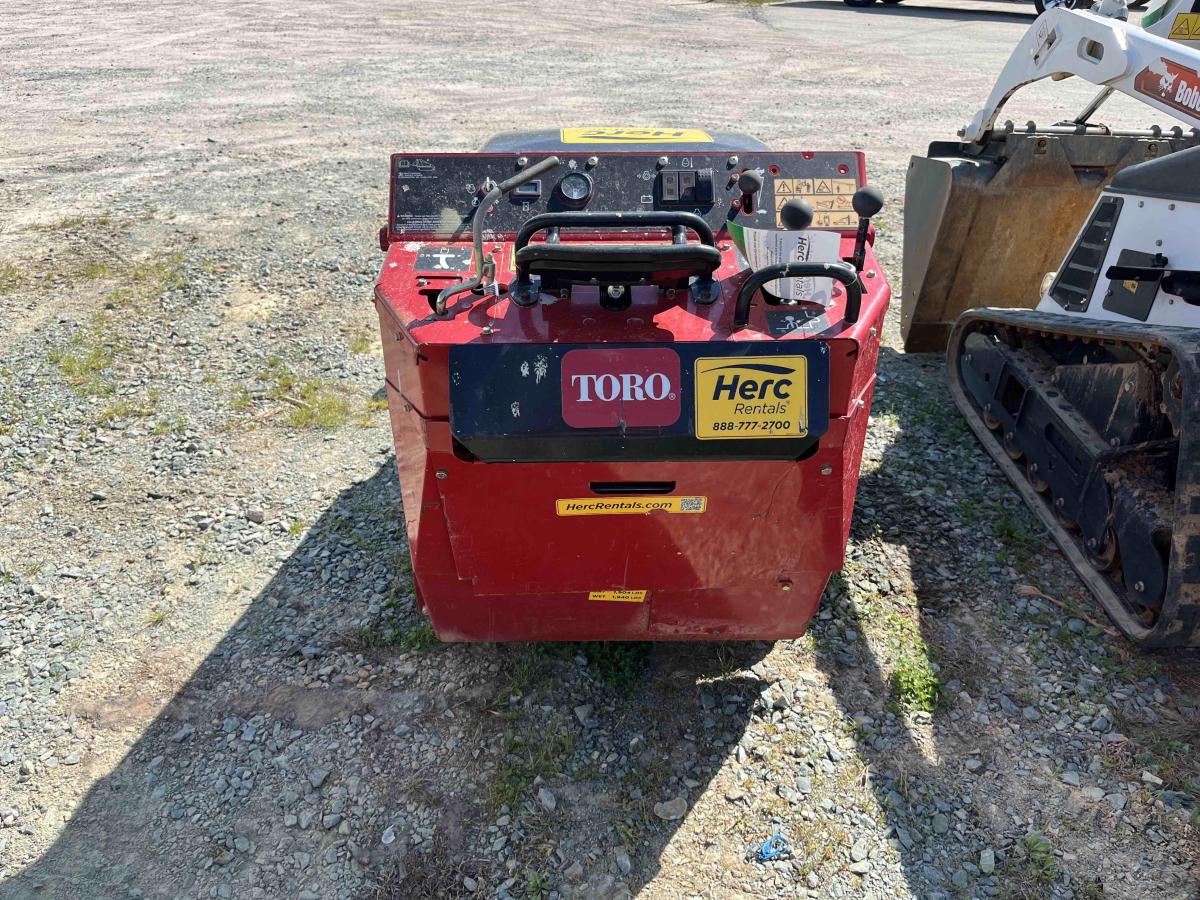 2021 Toro DINGO TX525N