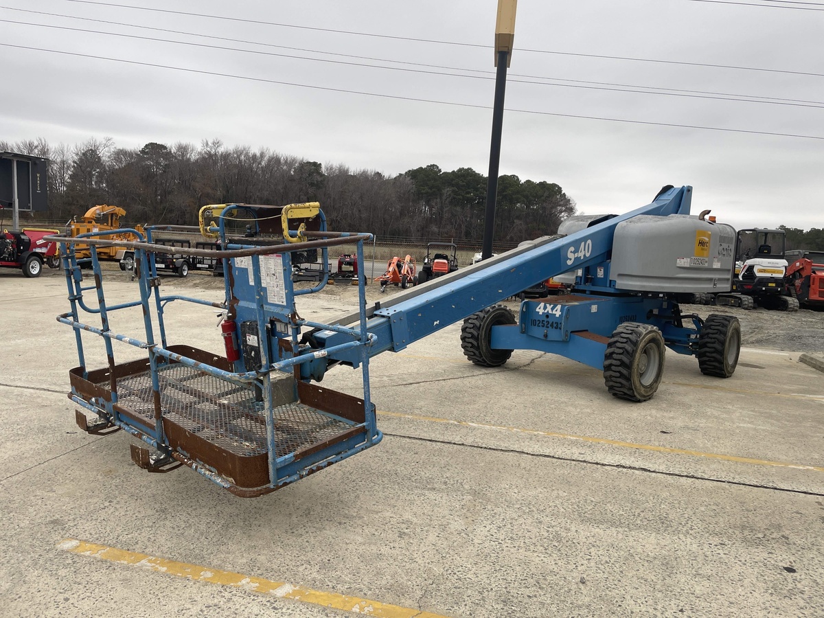 2018 Genie S-40-2