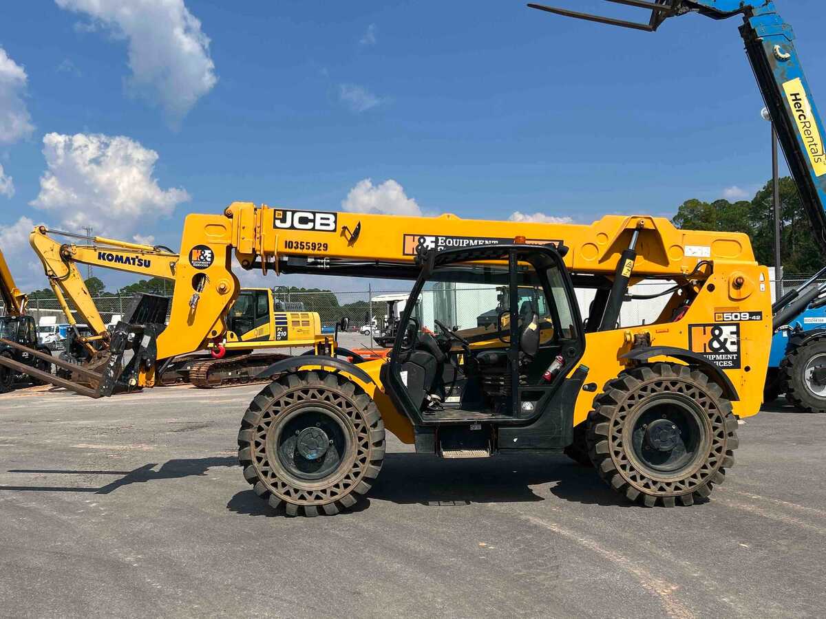 2022 JCB 509-42