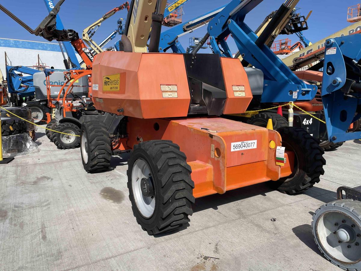 2015 JLG 660SJ