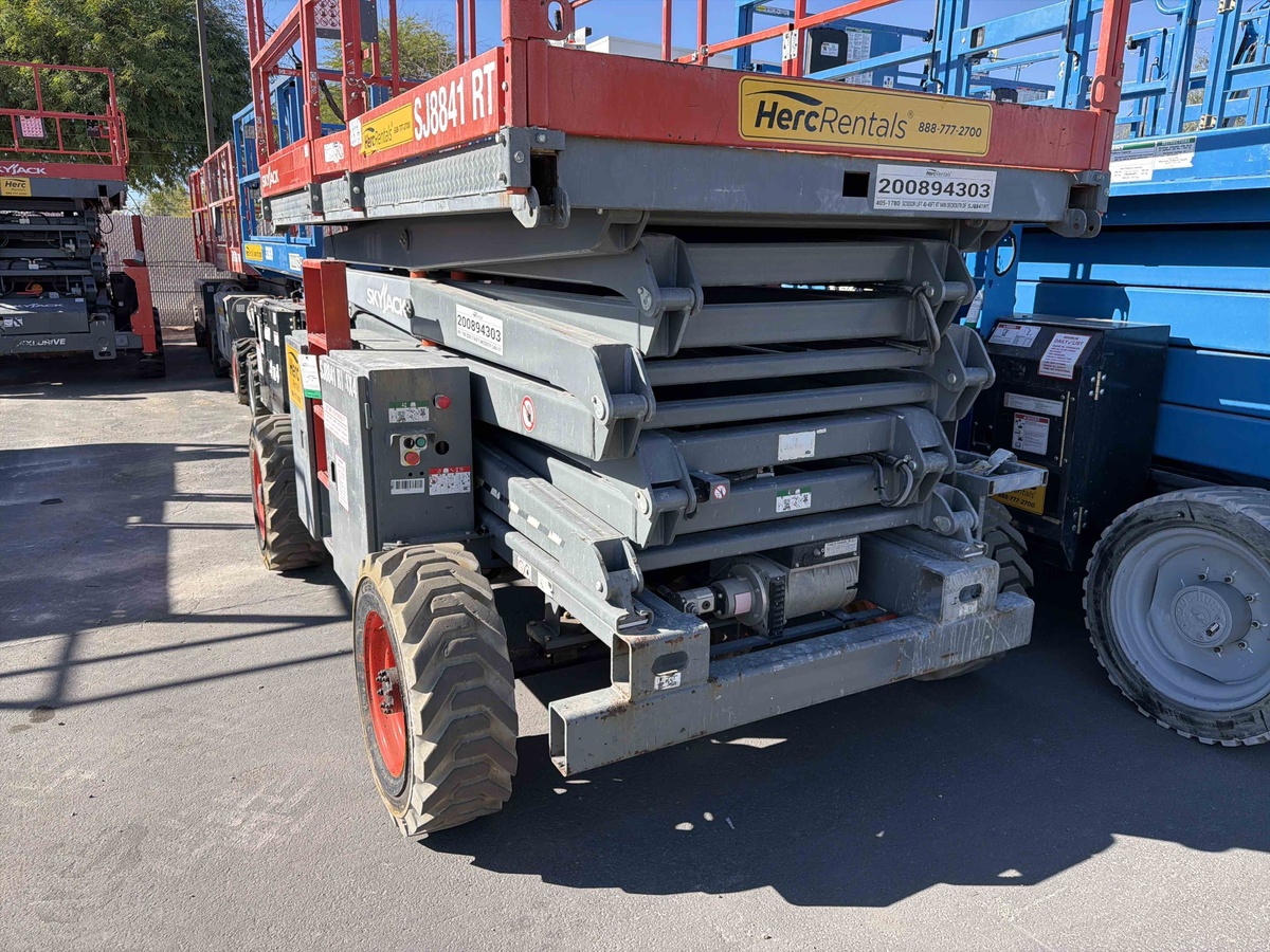 2018 Skyjack SJ8841 RT-4