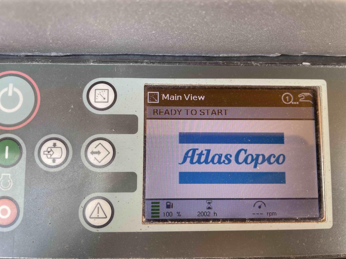 2017 Atlas Copco XAS 400
