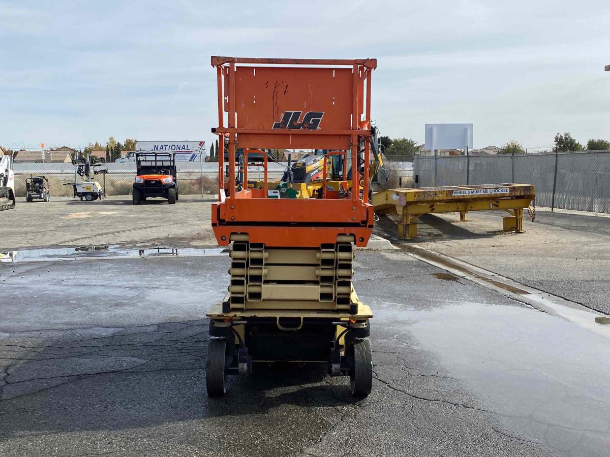 2015 JLG 3246ES-5