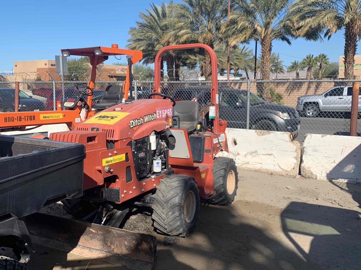 2017 Ditch Witch RT45