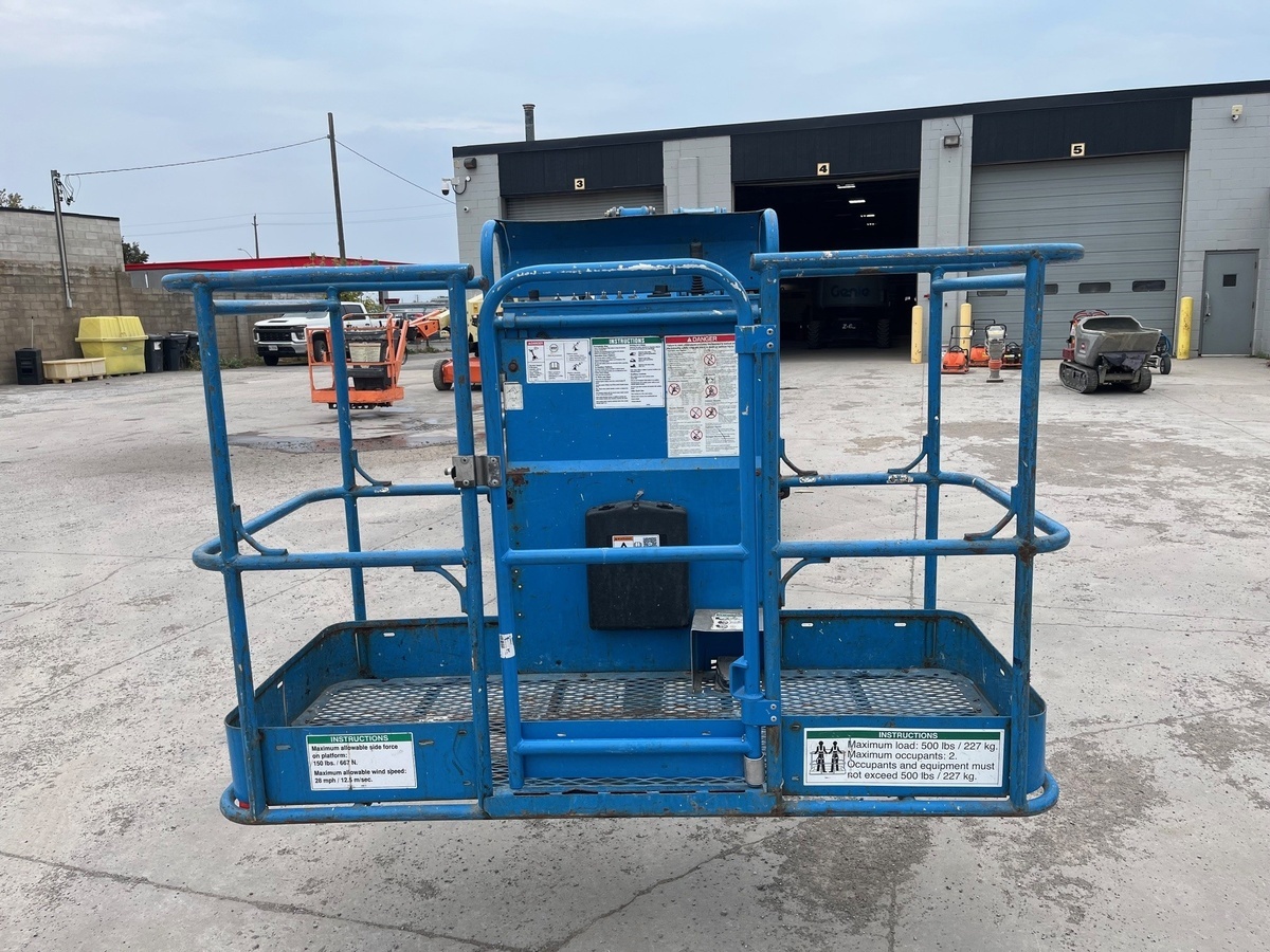 2014 Genie Z-45/25-13