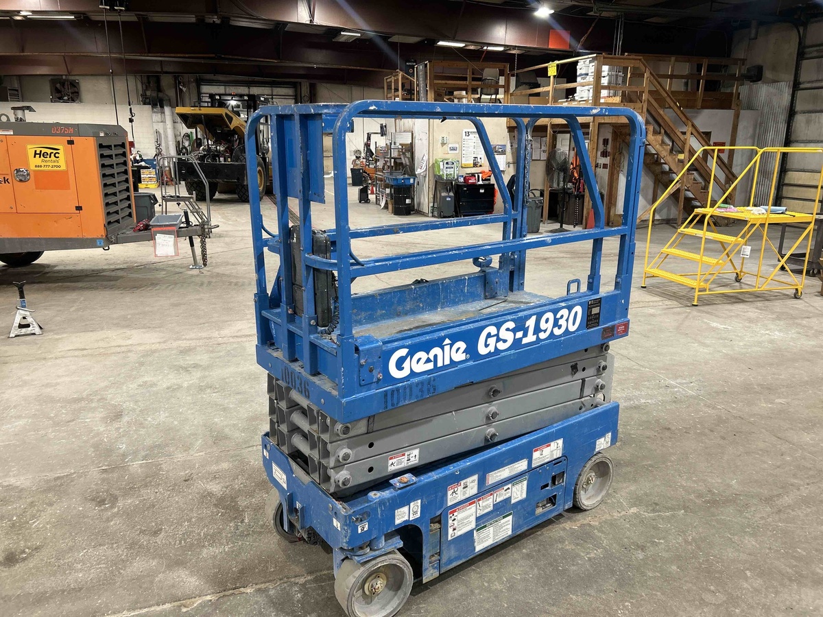 2017 Genie GS-1930-4