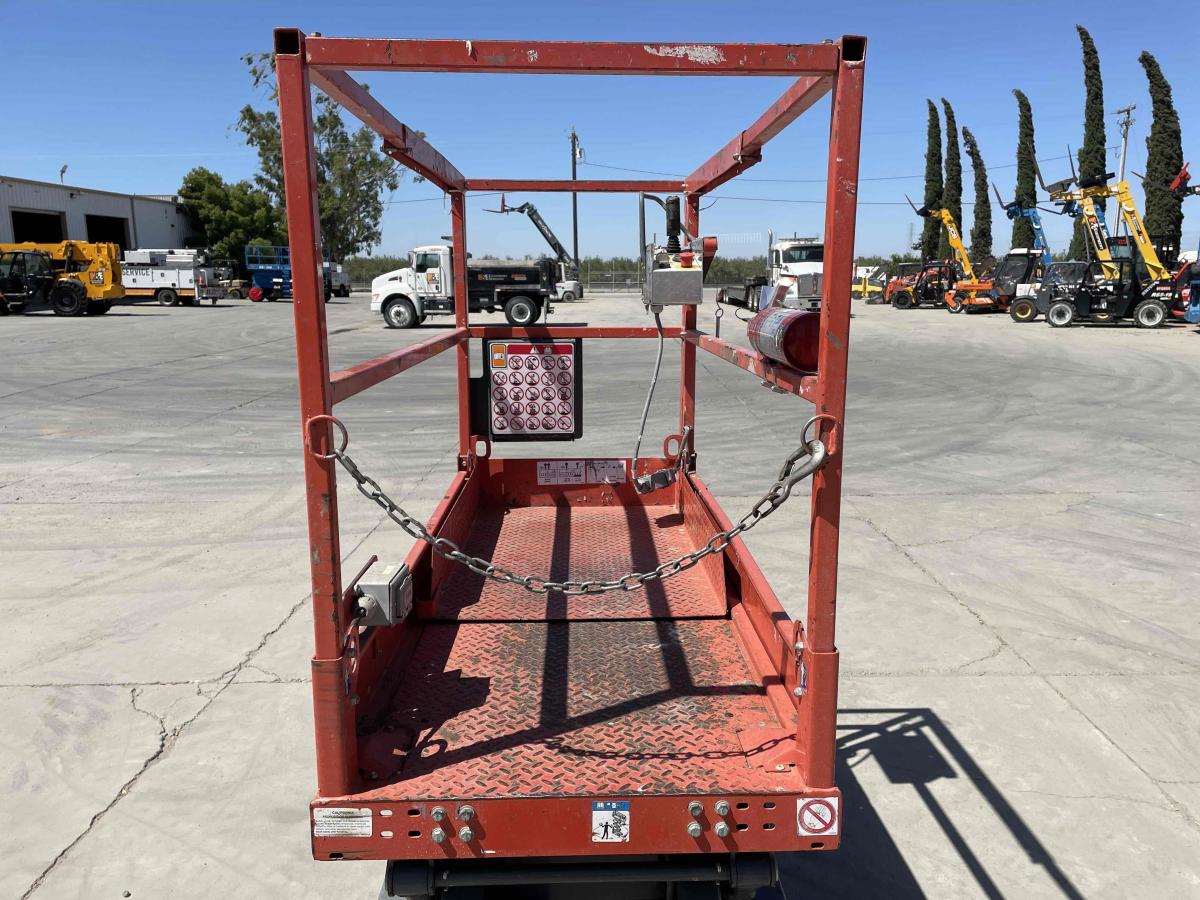 2017 Skyjack SJ3219