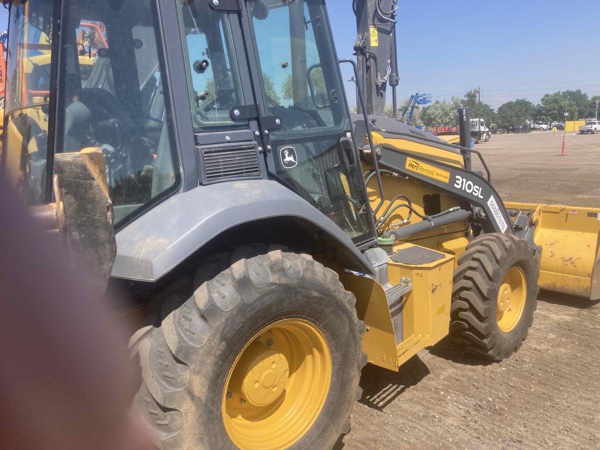2019 John Deere 310SL