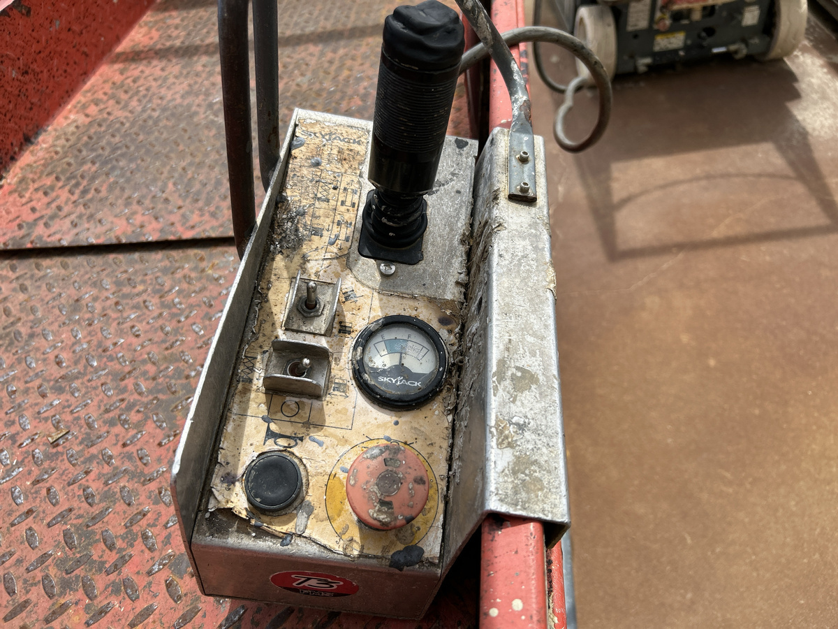 2019 Skyjack SJ3219-8