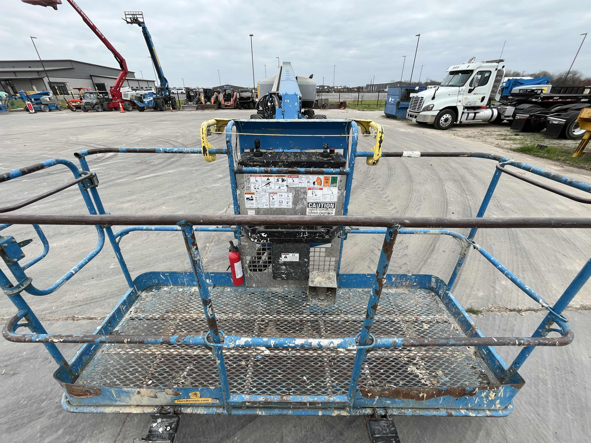 2018 Genie S-85-5