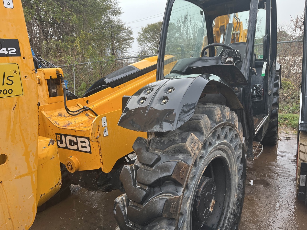 2019 JCB 507-42-3