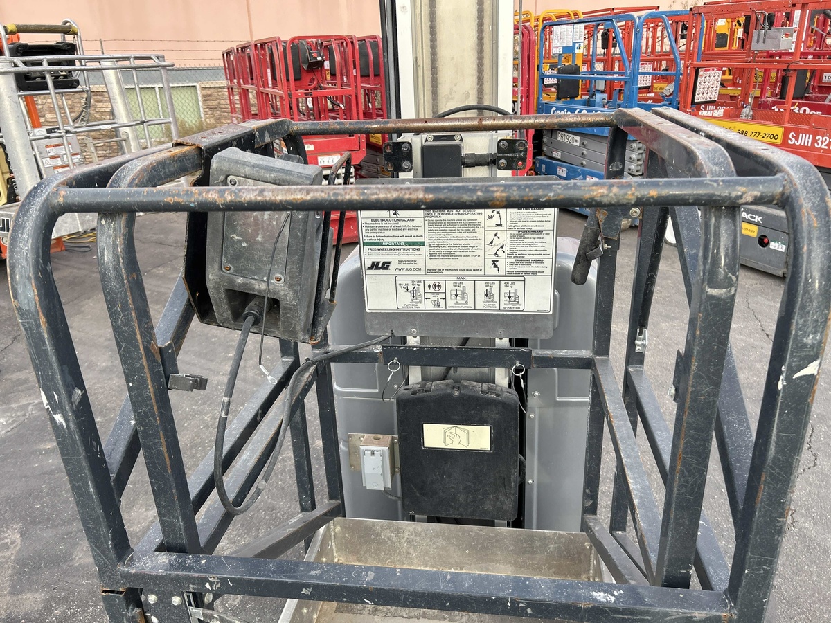 2018 JLG 20MVL-7