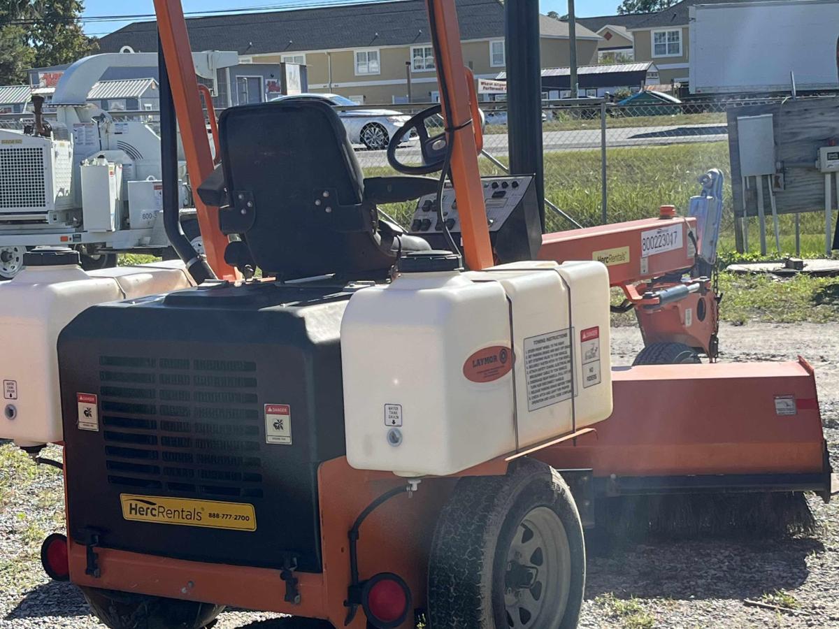 2018 LayMor SM300