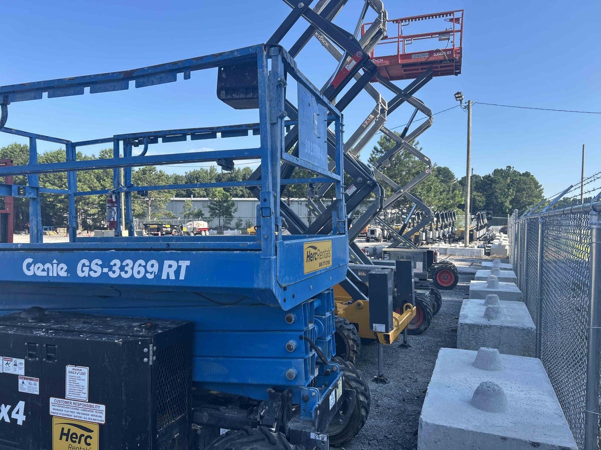 2018 Genie GS-3369 RT-8