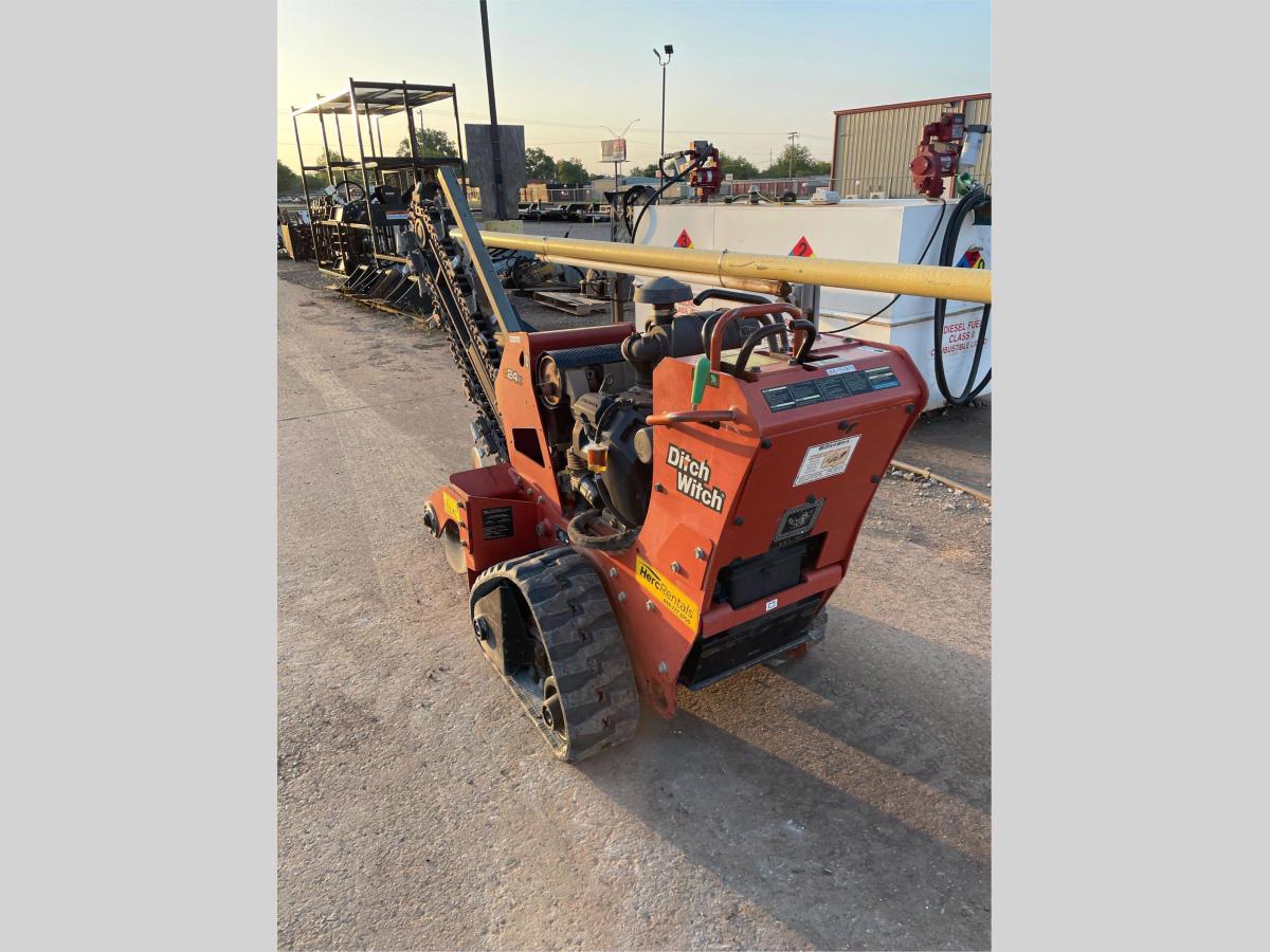 2017 Ditch Witch C24X