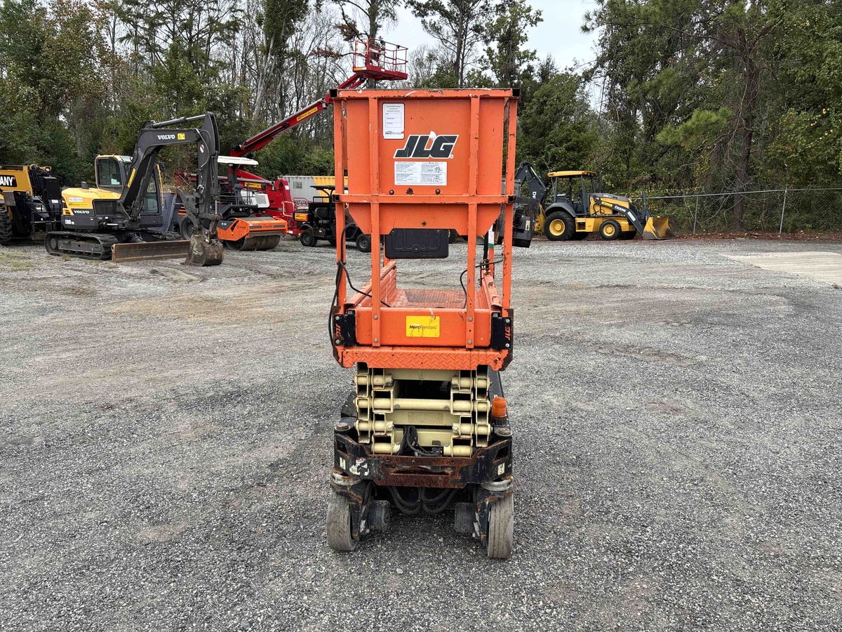 2018 JLG 1932R-6