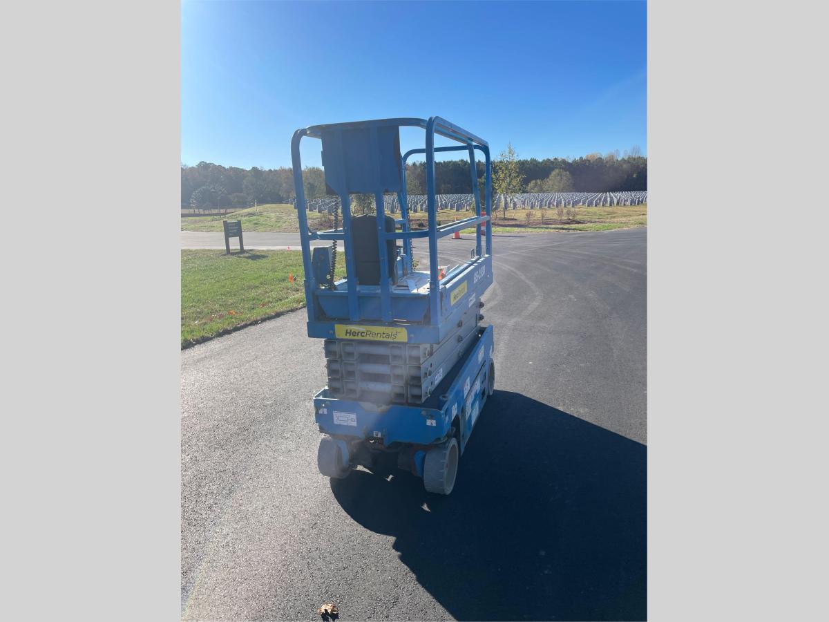 2017 Genie GS-1930