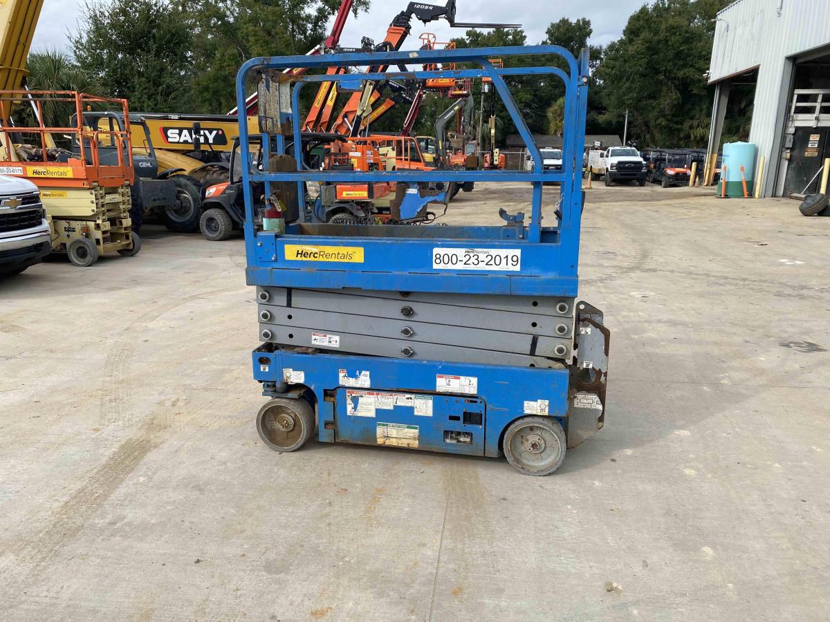 2018 Genie GS-1930