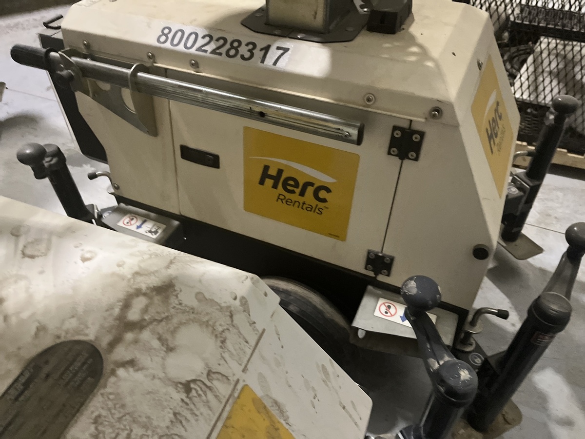 2018 Magnum PLT240-5