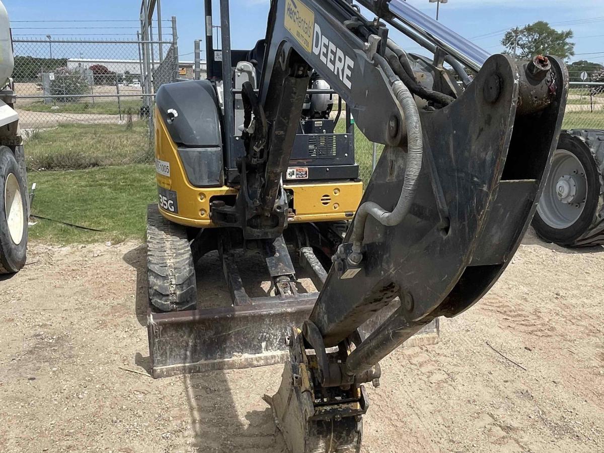 2020 John Deere 35G-8
