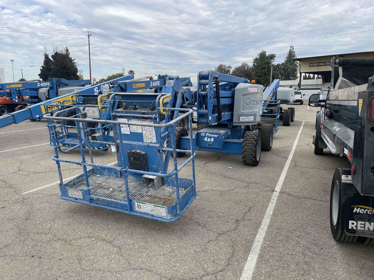 2018 Genie Z-45/25J RT-4