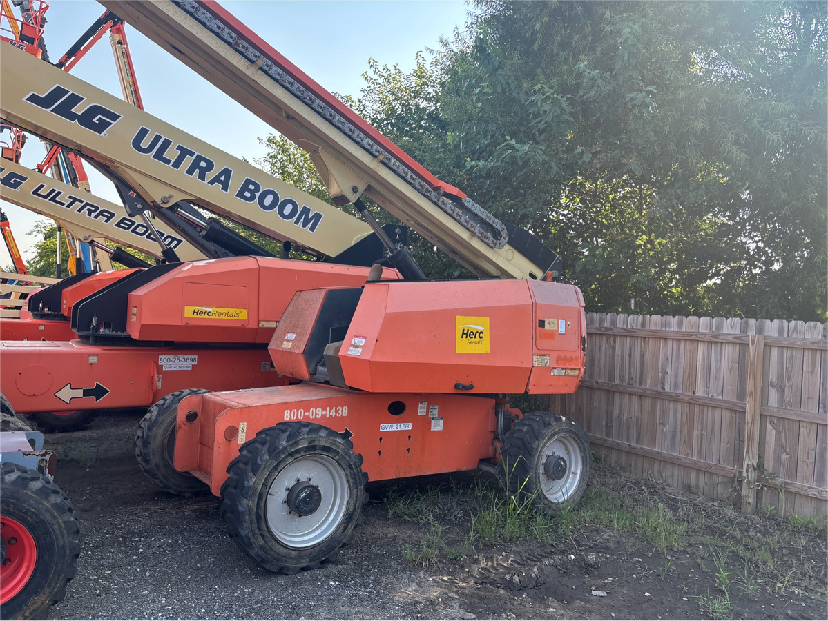 2016 JLG 600S