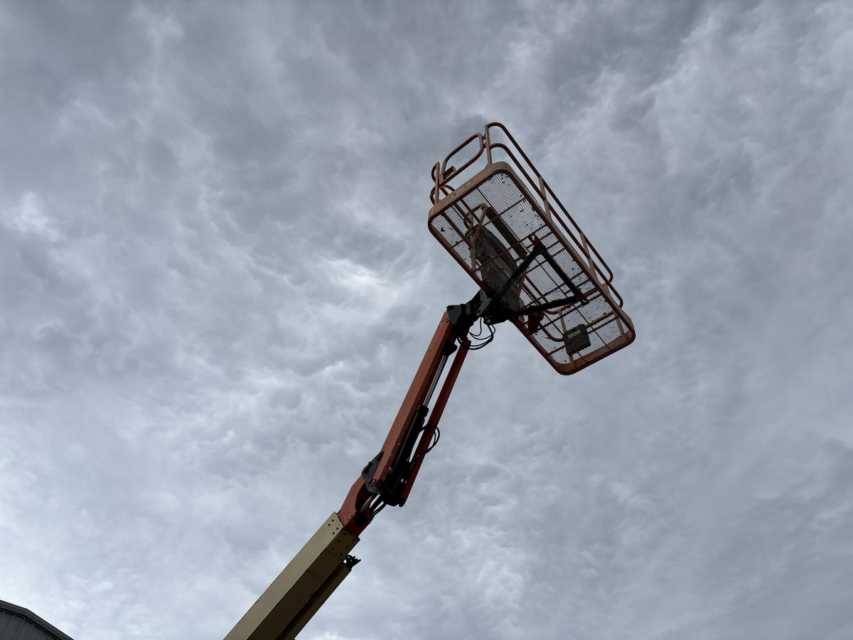 2018 JLG 460SJ-5