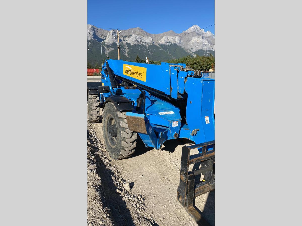 2020 Genie GTH-1056-2