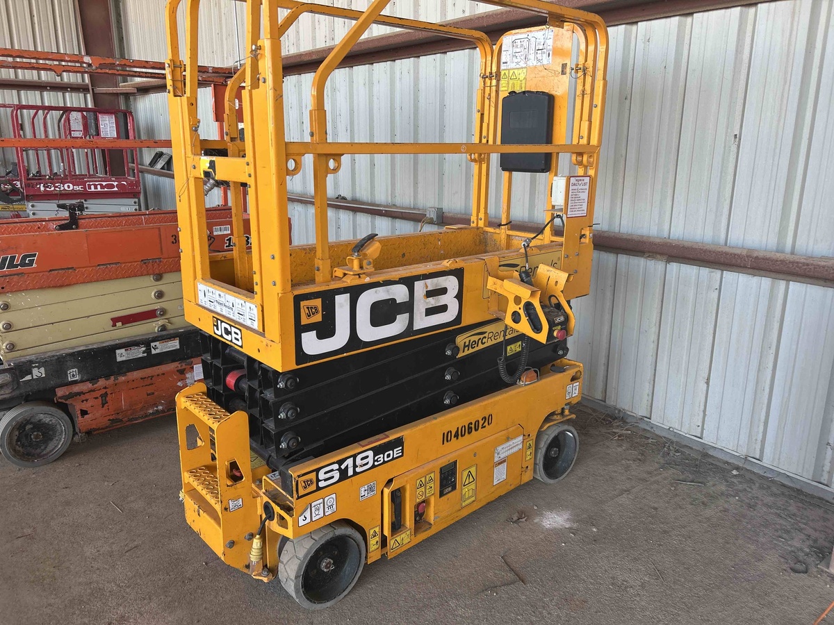 2022 JCB S1930E-1