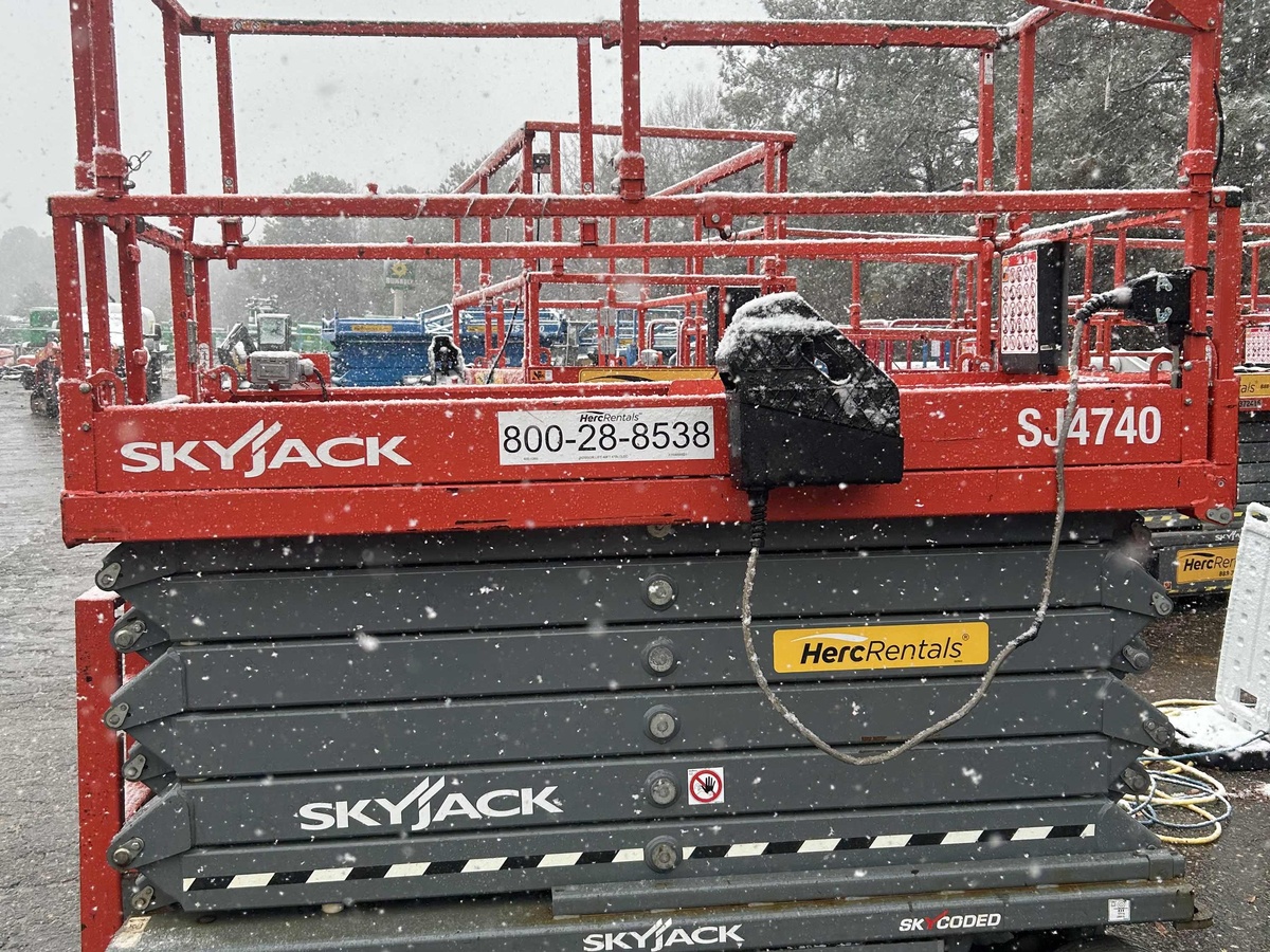 2020 Skyjack SJ4740-2